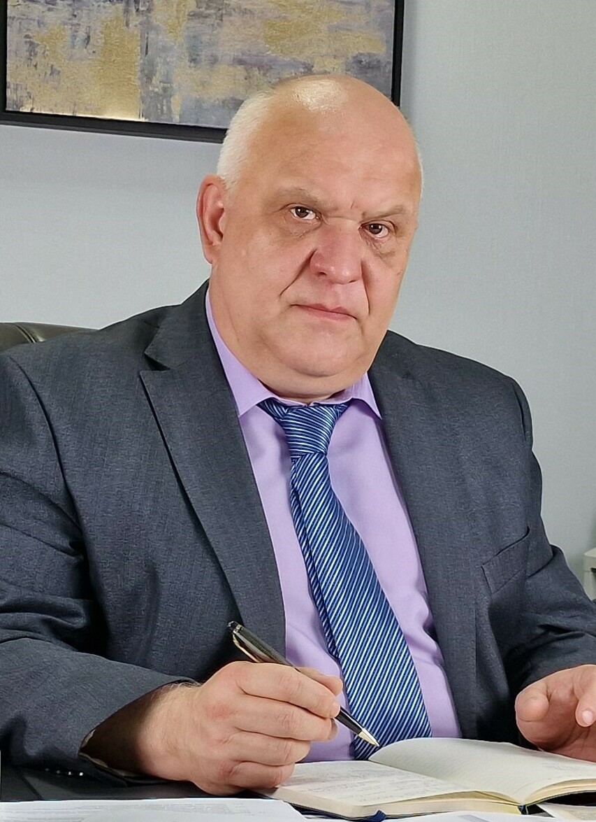 Эдуард Николаевич Савостин